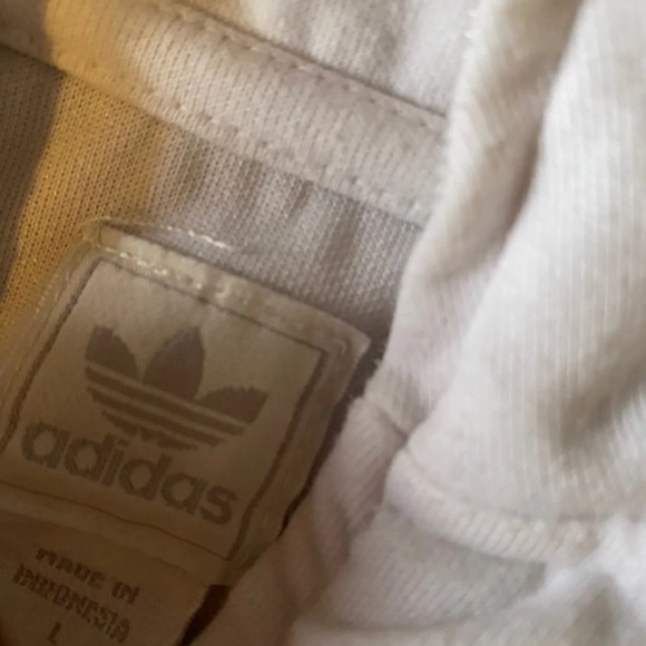 Adidas - Picture 2 of 2